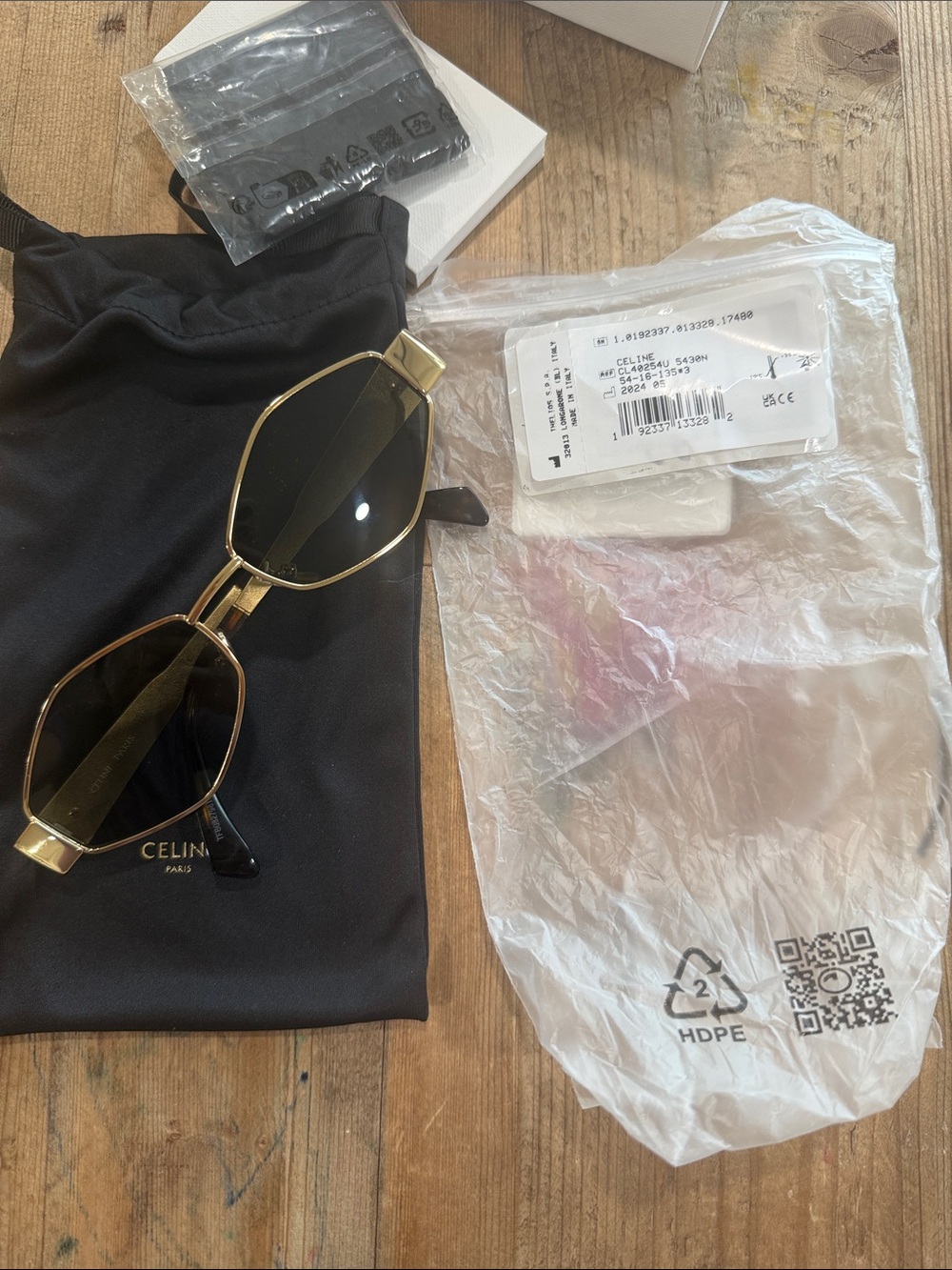 NEW IN BOX CELINE 2026 TRIOMPHE METAL 02 SUNGLASSES IN METAL - Picture 9 of 10